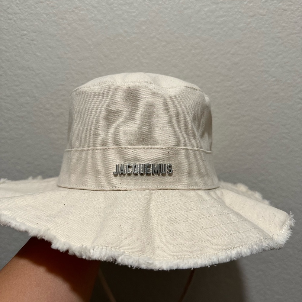 jacquemus bucket hat